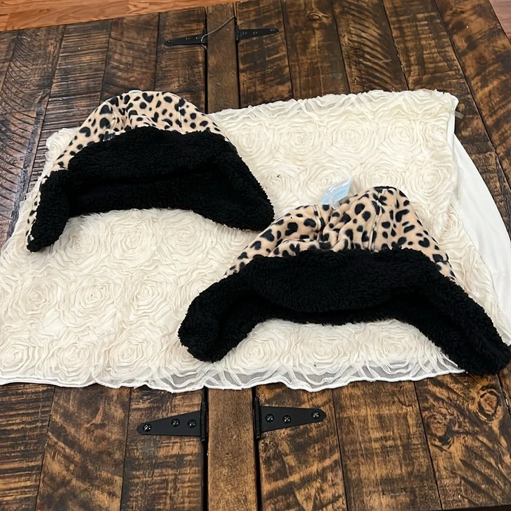 Cat & Jack lot Leopard animal print fleece lined hats